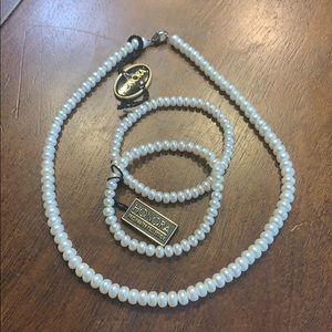 Pearl Necklace & Bracelets Set